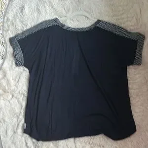 ladies dkny top